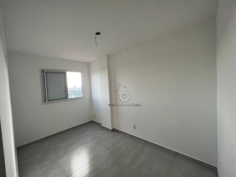 Apartamento à venda com 2 quartos, 65m² - Foto 4
