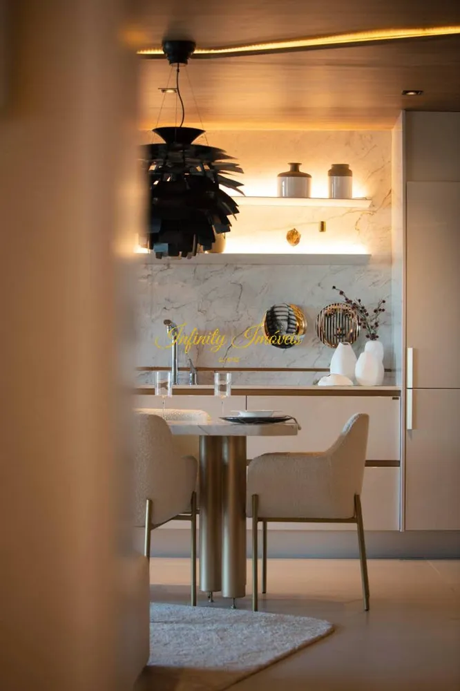 Apartamento, 3 quartos, 242 m² - Foto 53