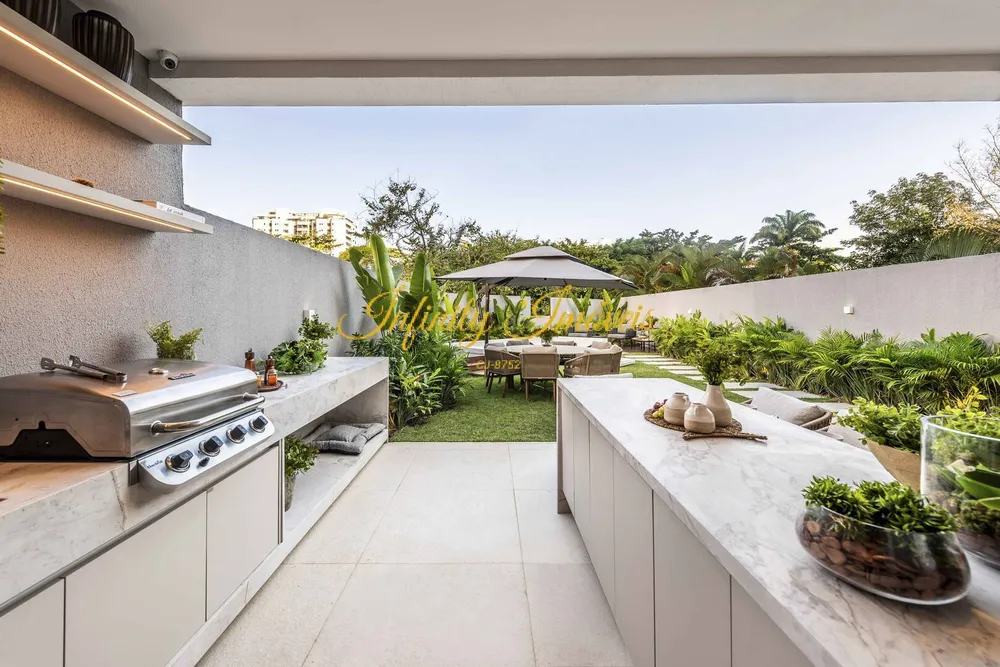 Casa, 3 quartos, 326 m² - Foto 1