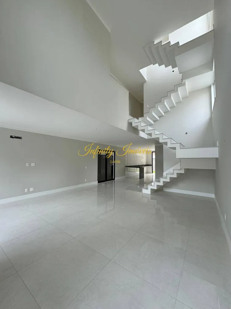 Casa, 4 quartos, 350 m² - Foto 21
