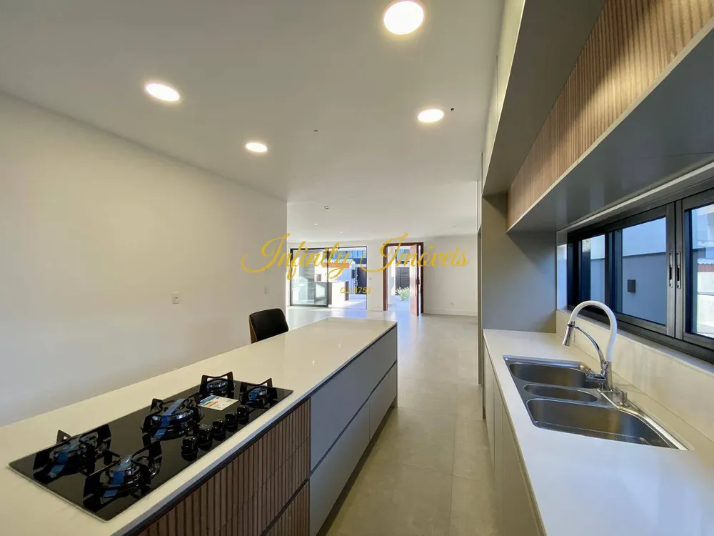Casa, 4 quartos, 283 m² - Foto 8