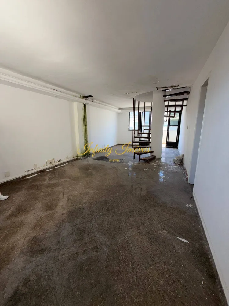 Apartamento, 3 quartos, 223 m² - Foto 2