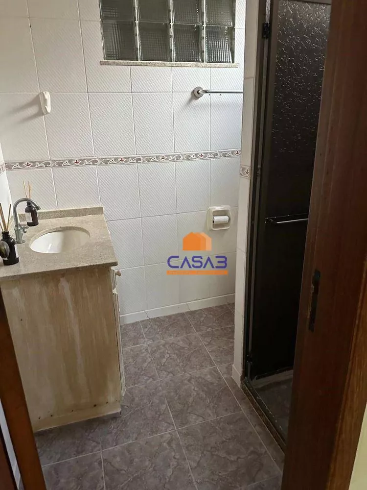 Casa, 3 quartos, 226 m² - Foto 4