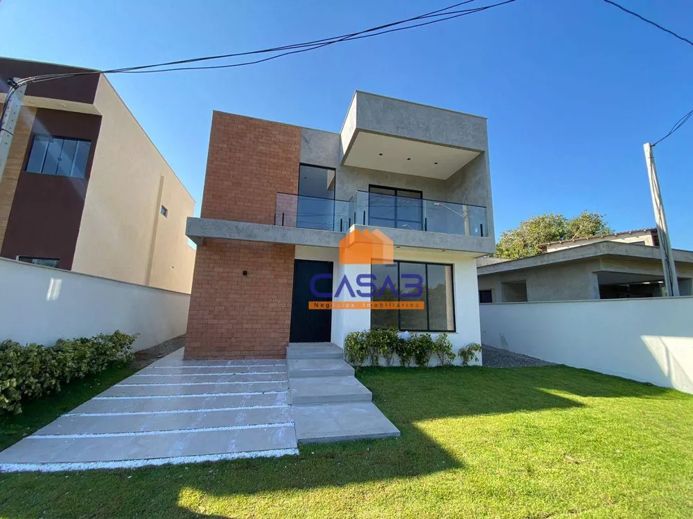 Casa, 4 quartos, 208 m² - Foto 1