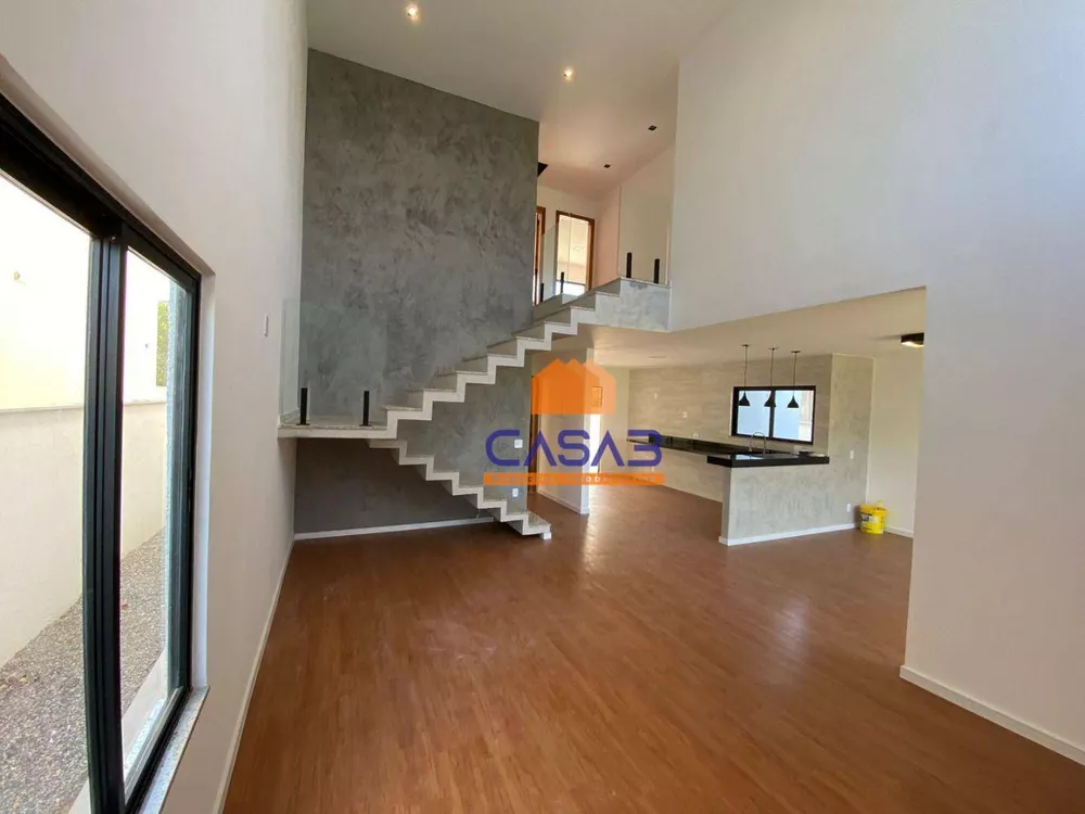 Casa, 4 quartos, 208 m² - Foto 4