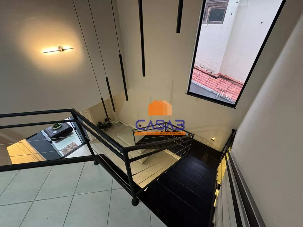 Casa, 5 quartos, 289 m² - Foto 30