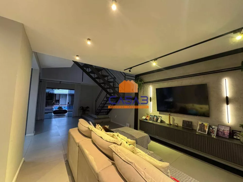 Casa, 5 quartos, 289 m² - Foto 8