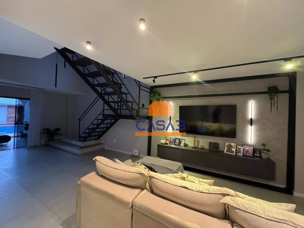Casa, 5 quartos, 289 m² - Foto 9