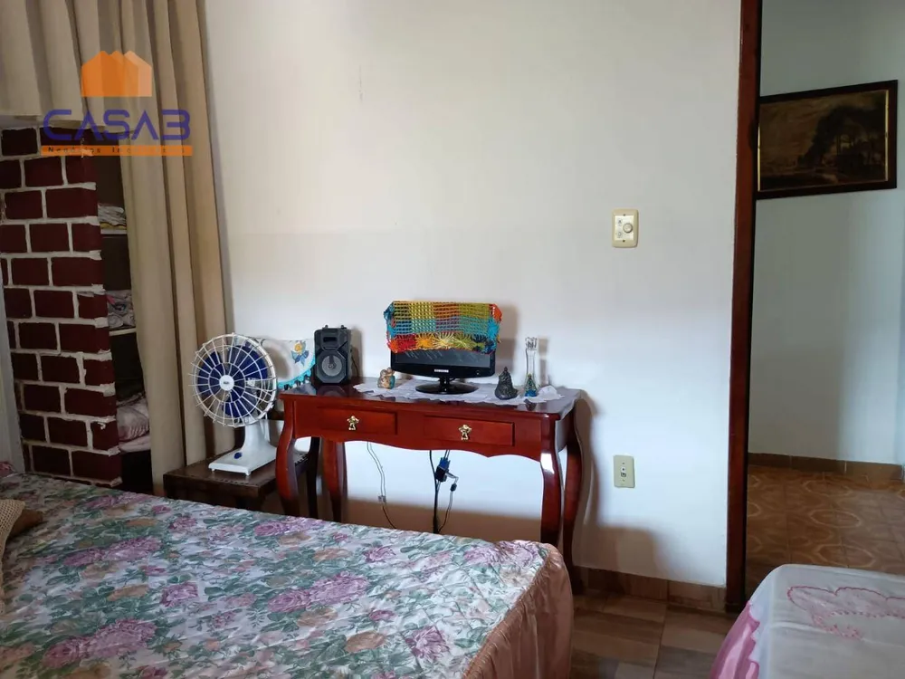 Casa, 5 quartos, 140 m² - Foto 3