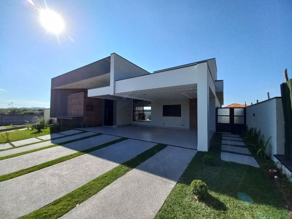 Casa de Condomínio à venda com 4 quartos, 290m² - Foto 3