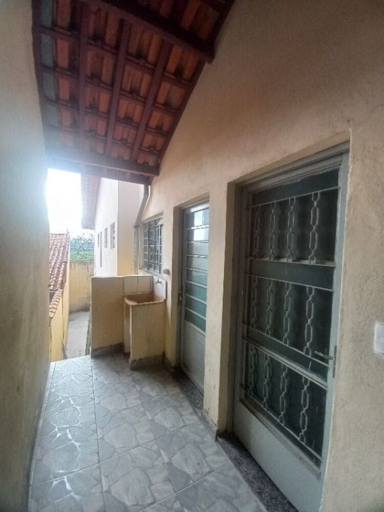 Casa, 4 quartos, 116 m² - Foto 1