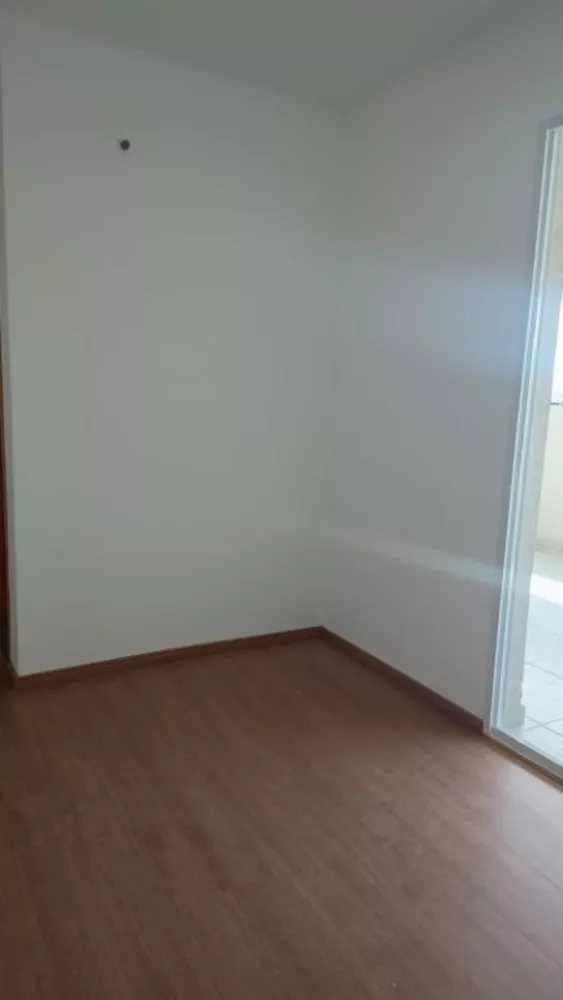 Apartamento para alugar com 2 quartos, 63m² - Foto 7