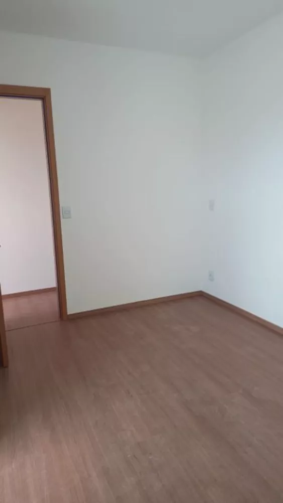 Apartamento para alugar com 2 quartos, 63m² - Foto 4