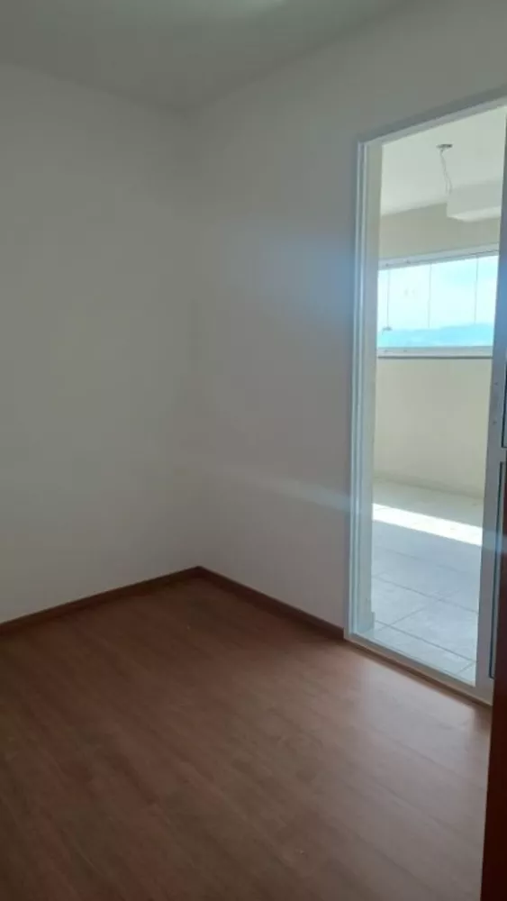 Apartamento para alugar com 2 quartos, 63m² - Foto 8