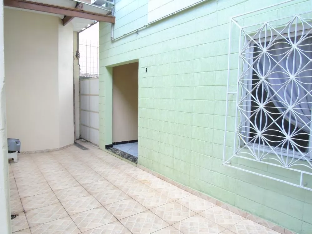 Sobrado à venda e aluguel com 4 quartos, 260m² - Foto 2