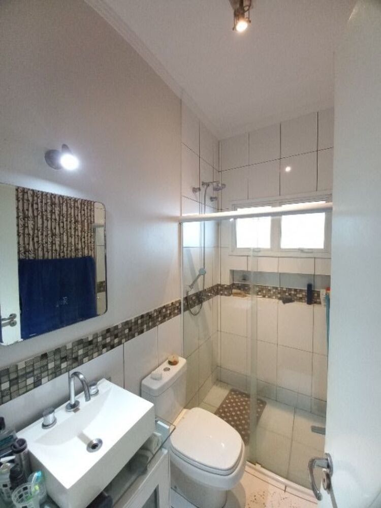Sobrado, 3 quartos, 215 m² - Foto 2