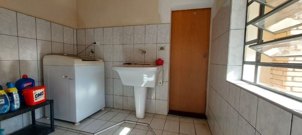 Casa, 3 quartos, 150 m² - Foto 2