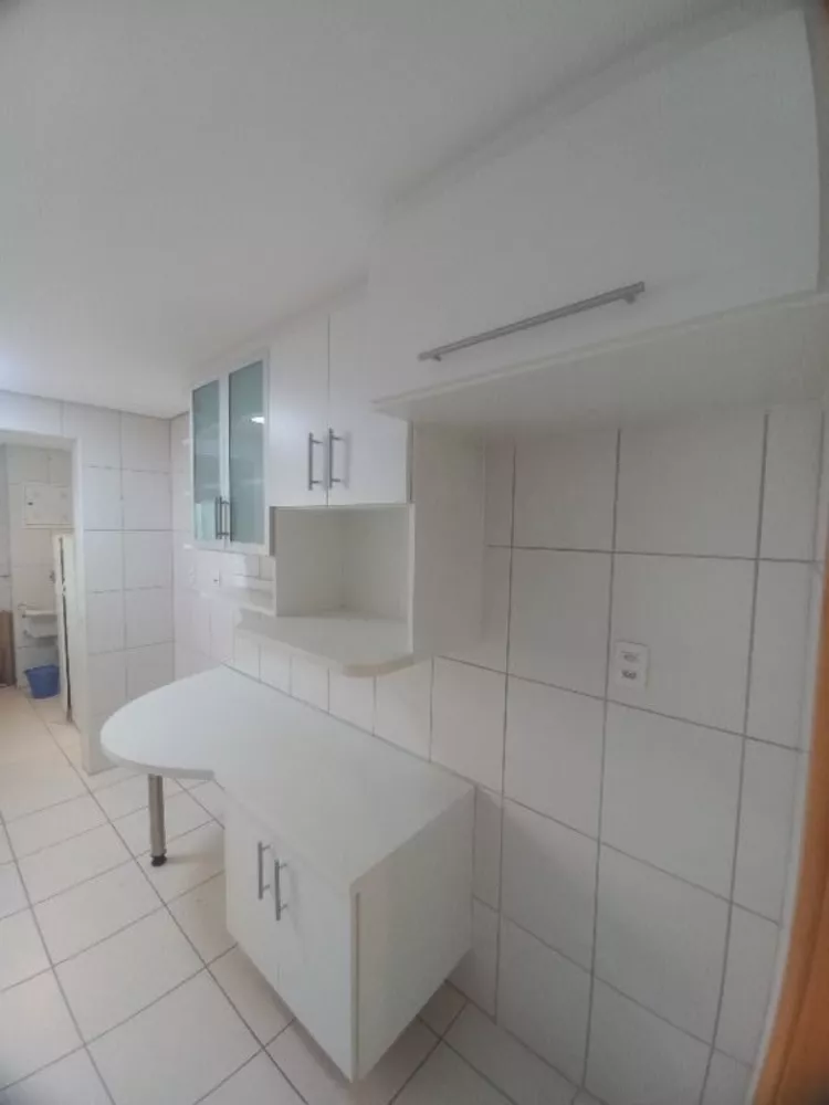 Apartamento à venda com 3 quartos, 95m² - Foto 5