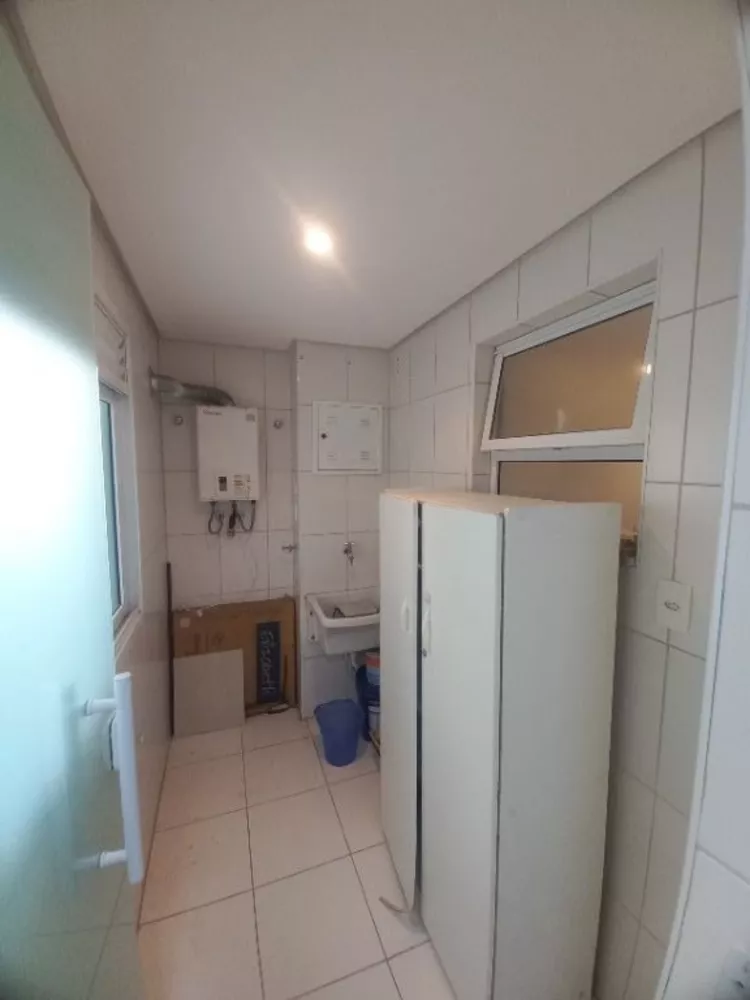 Apartamento à venda com 3 quartos, 95m² - Foto 9