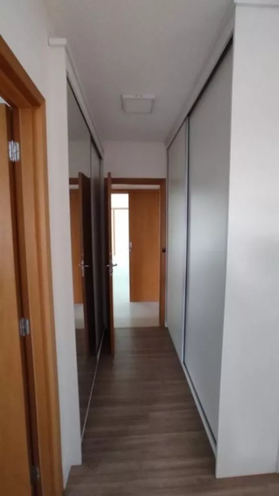 Apartamento à venda e aluguel com 3 quartos, 160m² - Foto 4