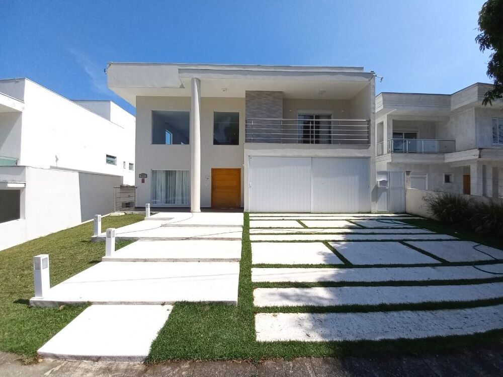 Sobrado para alugar com 4 quartos, 815m² - Foto 1