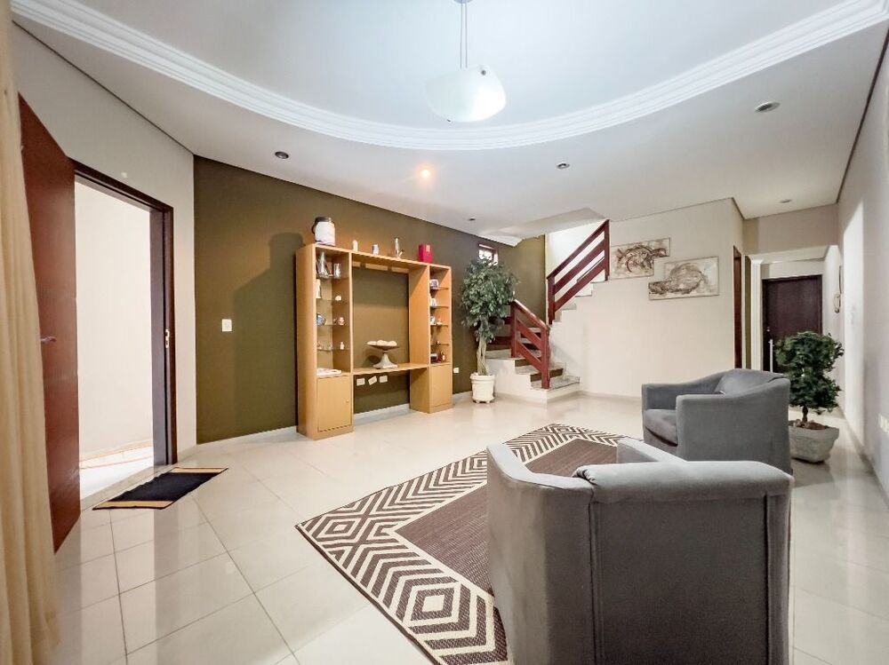 Sobrado, 3 quartos, 192 m² - Foto 1