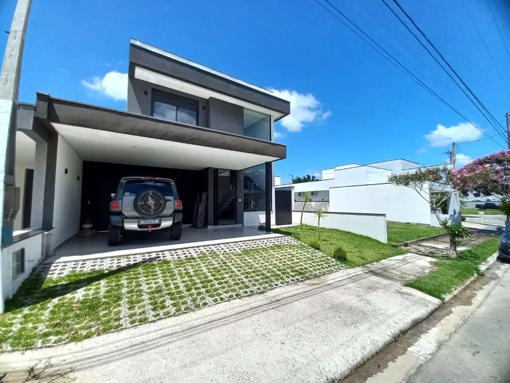 Sobrado à venda com 4 quartos, 267m² - Foto 4