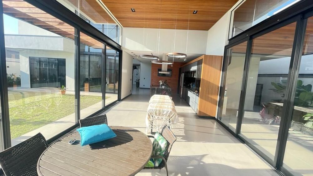 Sobrado, 4 quartos, 415 m² - Foto 2