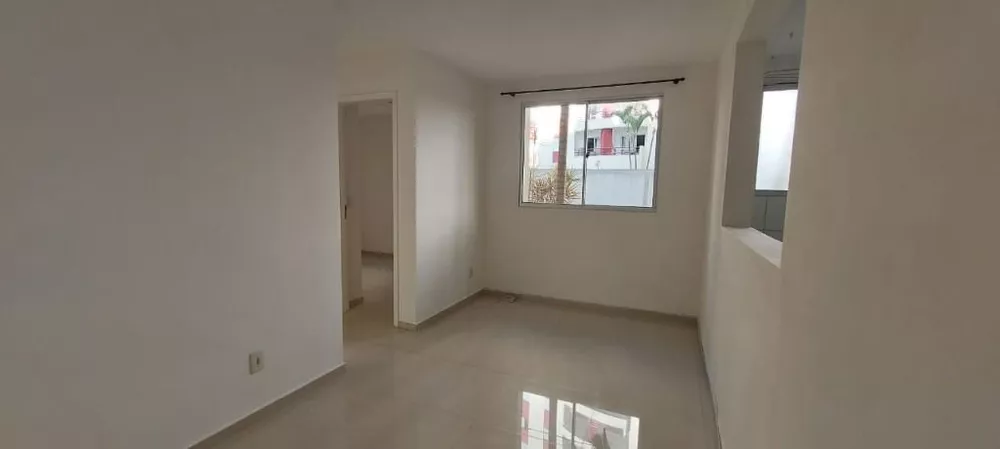 Apartamento para alugar com 2 quartos, 44m² - Foto 3