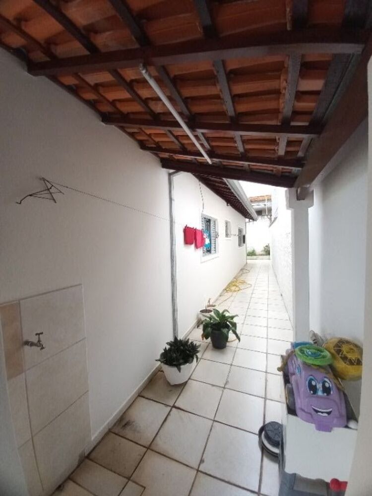 Casa, 3 quartos, 70 m² - Foto 1