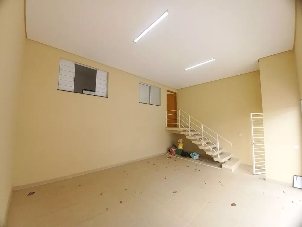 Casa à venda com 3 quartos, 275m² - Foto 2