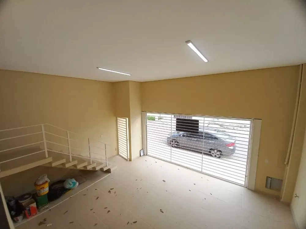 Casa à venda com 3 quartos, 275m² - Foto 4