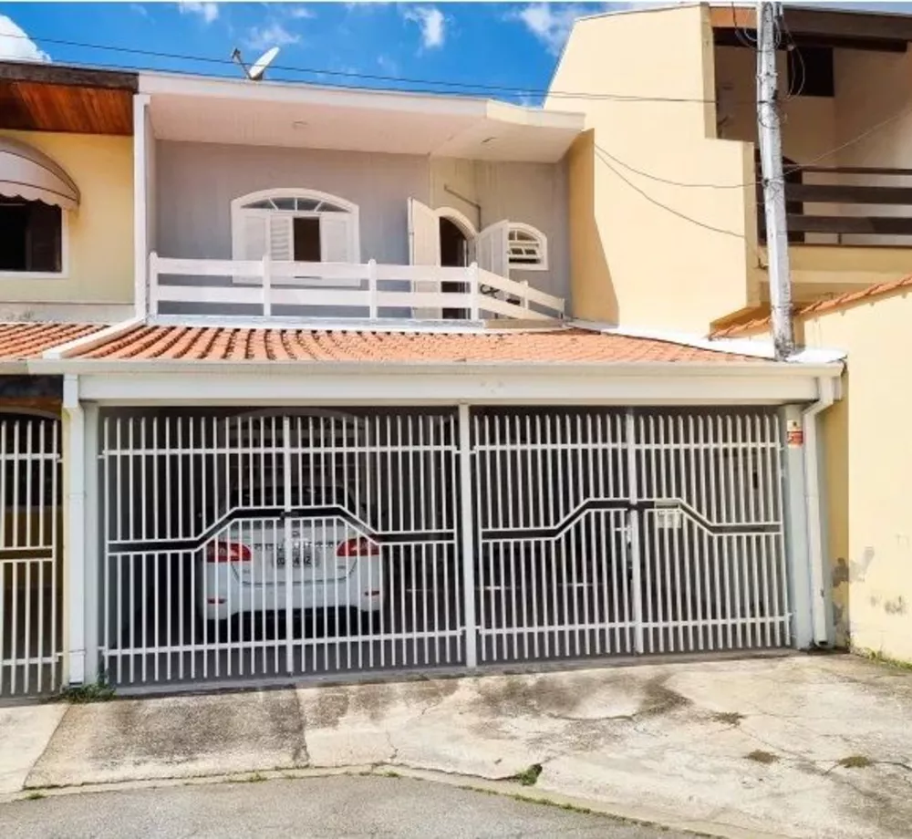 Sobrado à venda com 3 quartos, 190m² - Foto 1