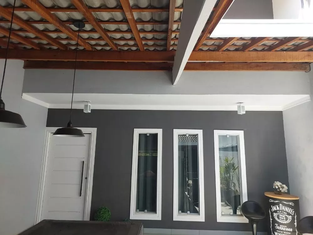 Sobrado à venda com 3 quartos, 120m² - Foto 2