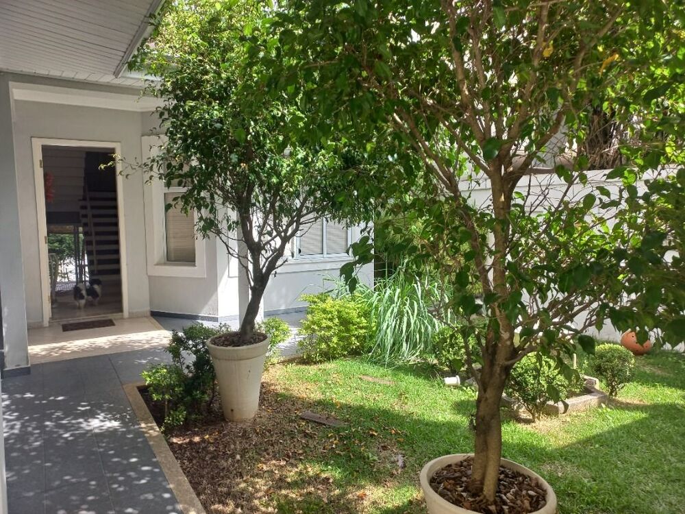 Sobrado à venda com 4 quartos, 300m² - Foto 4