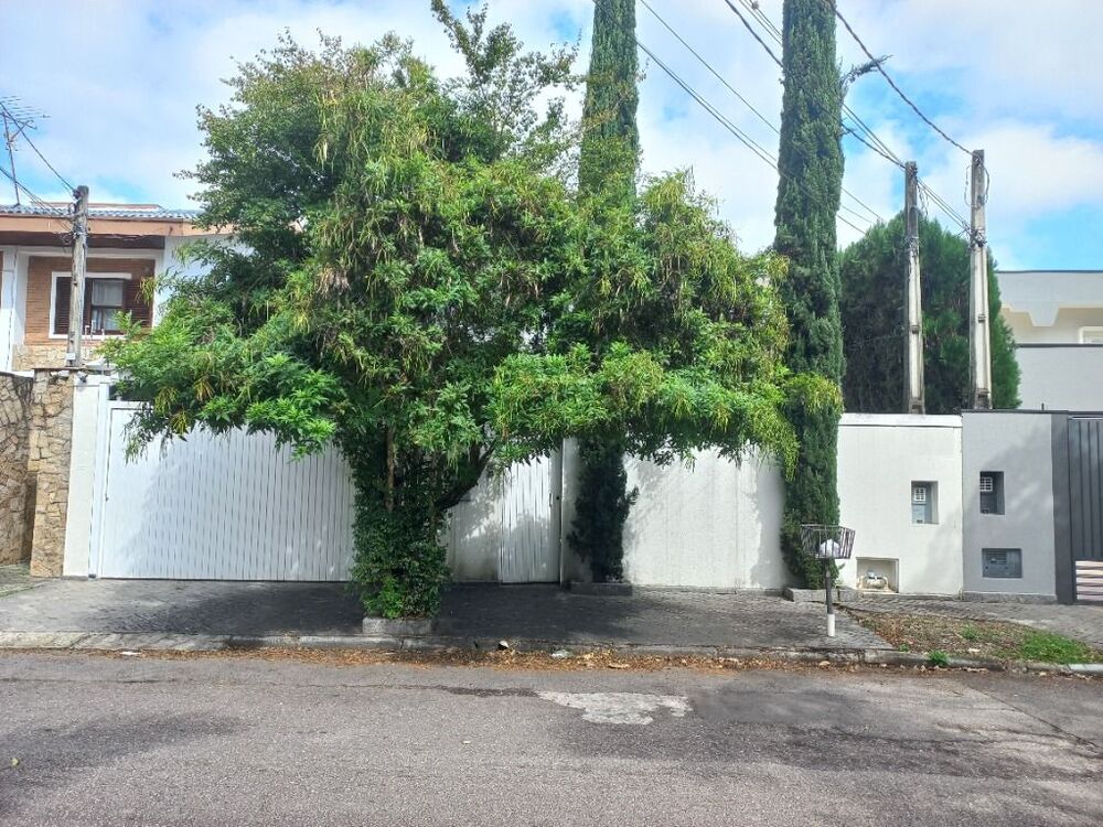 Sobrado à venda com 4 quartos, 300m² - Foto 2