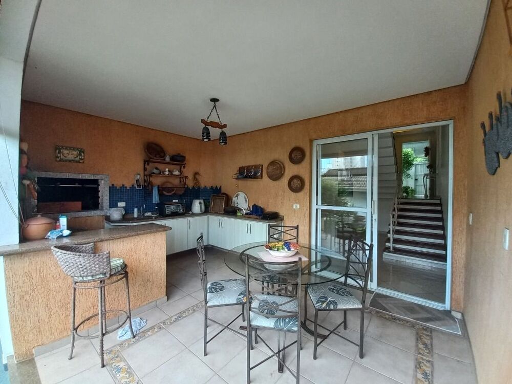 Sobrado à venda com 4 quartos, 300m² - Foto 51