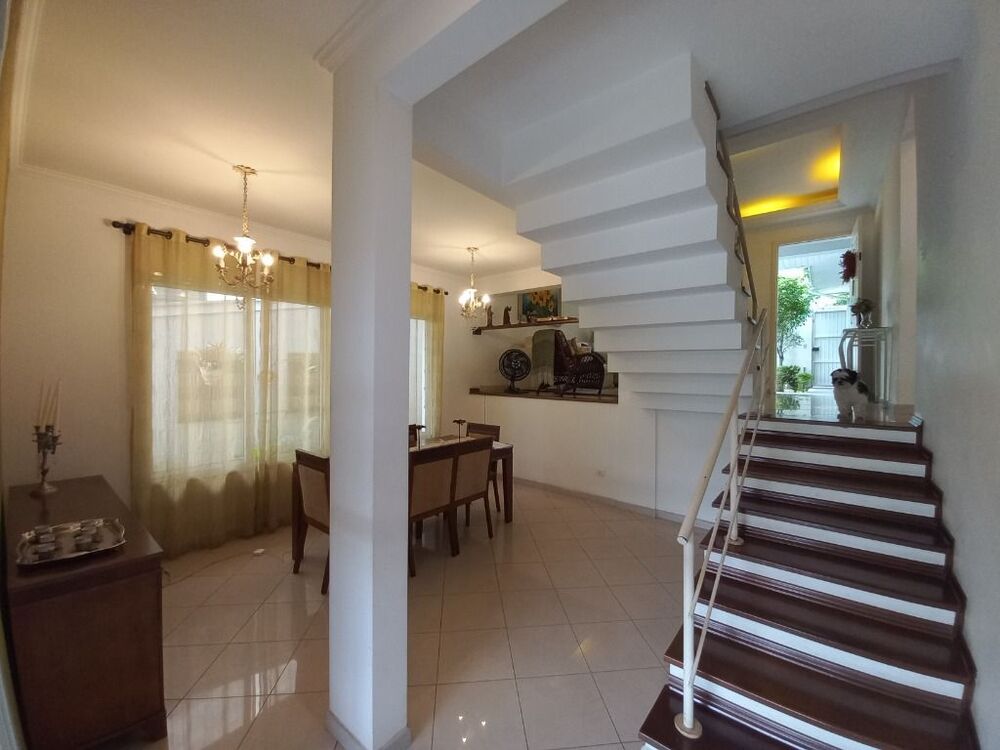 Sobrado à venda com 4 quartos, 300m² - Foto 17