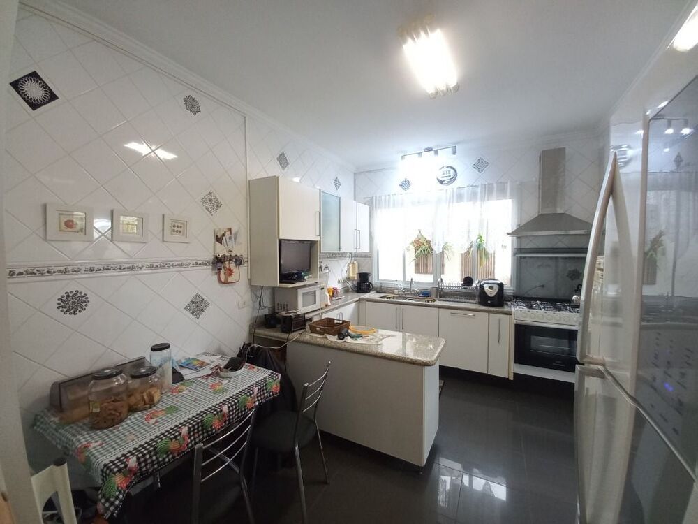 Sobrado à venda com 4 quartos, 300m² - Foto 21