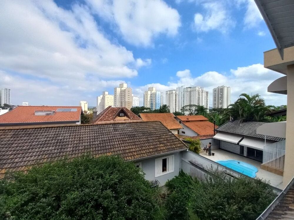 Sobrado à venda com 4 quartos, 300m² - Foto 37