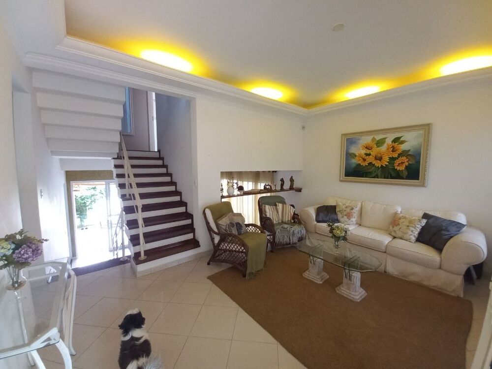 Sobrado à venda com 4 quartos, 300m² - Foto 9