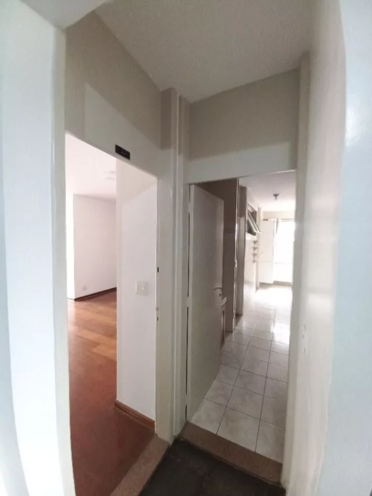 Apartamento à venda com 3 quartos, 98m² - Foto 4