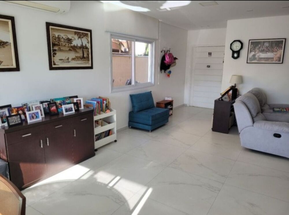 Sobrado, 3 quartos, 210 m² - Foto 1