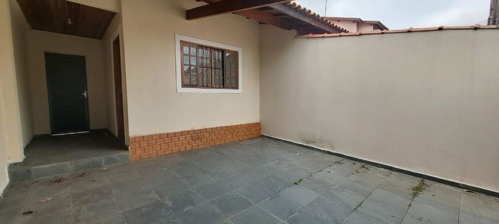 Casa, 3 quartos, 92 m² - Foto 1