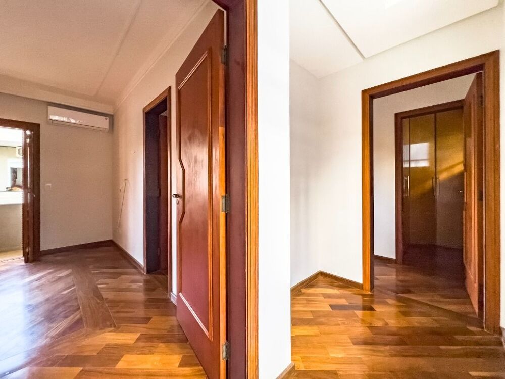 Sobrado, 6 quartos, 360 m² - Foto 2