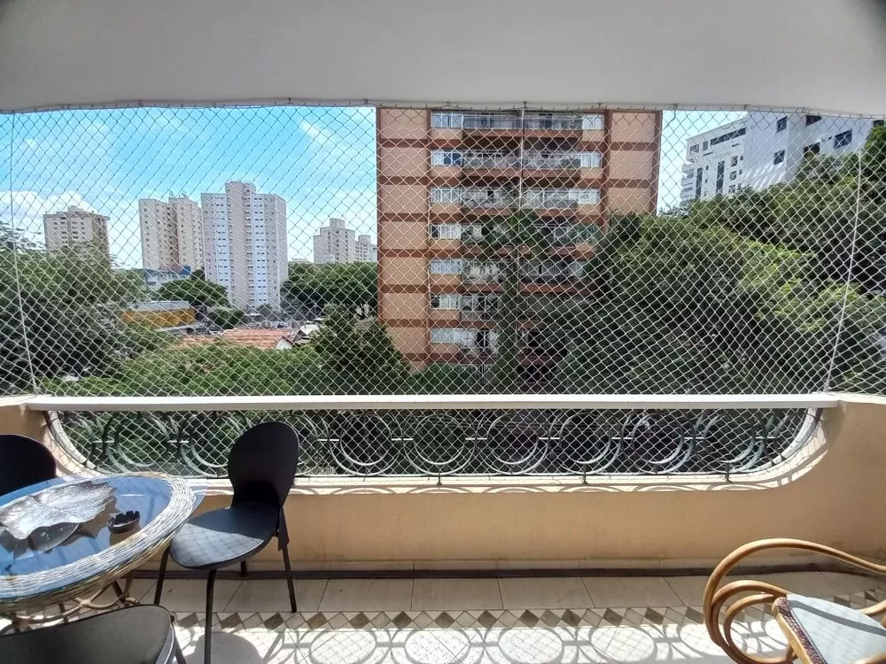 Apartamento à venda com 4 quartos, 215m² - Foto 8