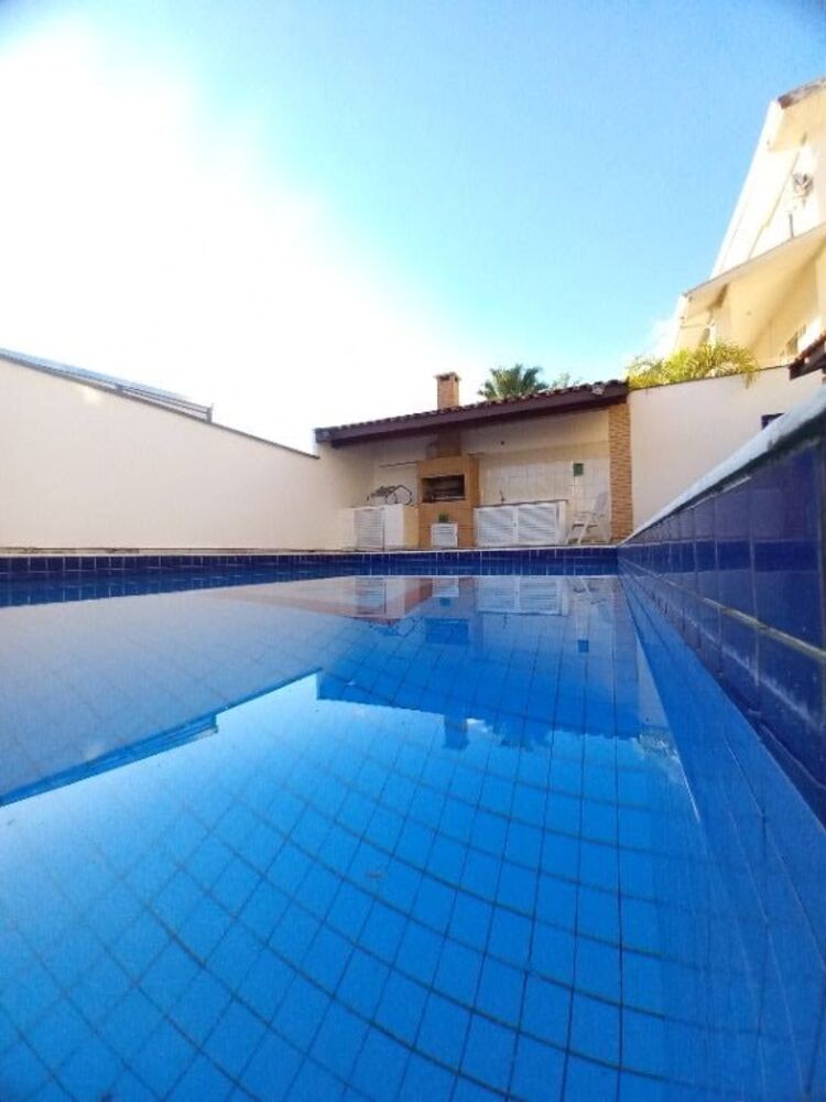 Sobrado, 4 quartos, 387 m² - Foto 1