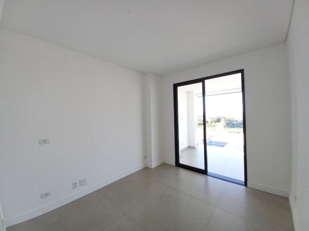Sobrado, 4 quartos, 450 m² - Foto 1