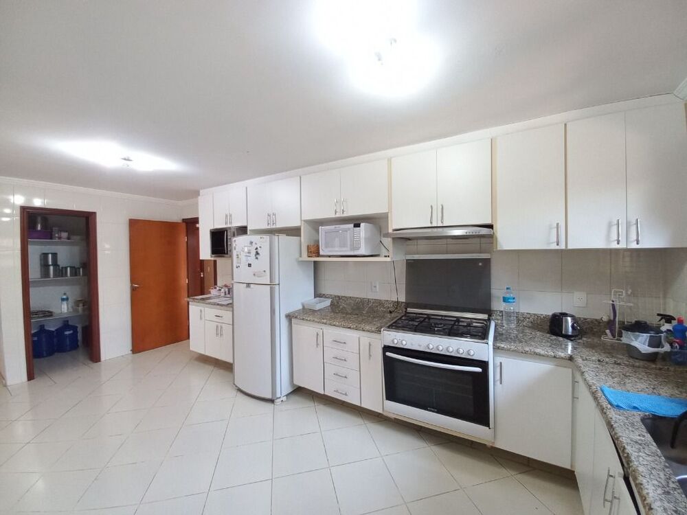 Sobrado, 5 quartos, 790 m² - Foto 2
