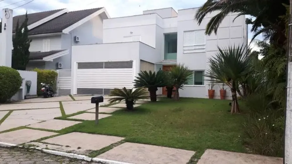 Sobrado, 4 quartos, 330 m² - Foto 1